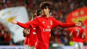 Saída de Griezmann abre espaço a João Félix no Atlético Madrid