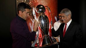 Vieira: «Há um presidente que sabe que Lage poderia vir a ser o treinador do Benfica»