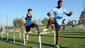 Pedro Neto interessa e a águia vai atacar