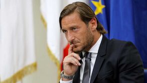 Totti deixa Roma: «Chegou o dia que eu esperava que nunca chegasse»