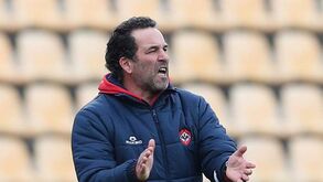 Pedro Miguel renova com a Oliveirense