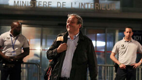 Platini deixou Instituto Anti-Corrupção da Polícia Judiciária francesa de sorriso na cara