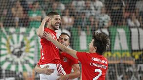 Benfica anuncia saída de um dos heróis do título