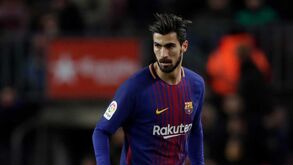 Barcelona quer 60 M€ até final do mês: os futebolistas na porta de saída