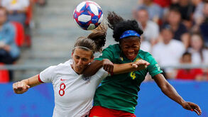 VAR, cuspidelas e lágrimas: houve de tudo no Inglaterra-Camarões do Mundial feminino