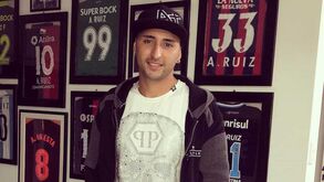 Alan Ruiz ainda aguarda instruções
