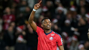 Valencia pensa em Rafael Leão