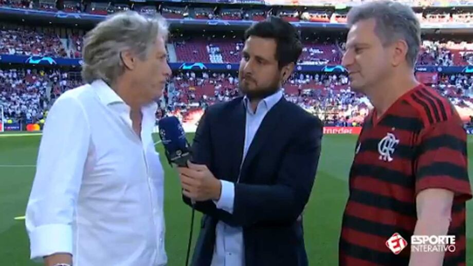 Jorge Jesus esteve no relvado do Wanda Metropolitano instantes antes da final da Liga dos Campeões