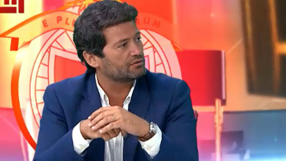 Comentador da CMTV admitiu que o brasileiro possa ficar no clube com funções na equipa técnica