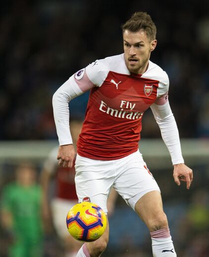 O médio galês Aaron Ramsey, de 28 anos, vai representar a Juventus, tendo assinado contrato até 2023.