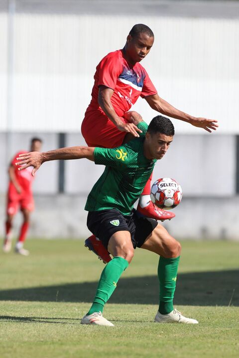 Philipe Sampaio (ex- Feirense)