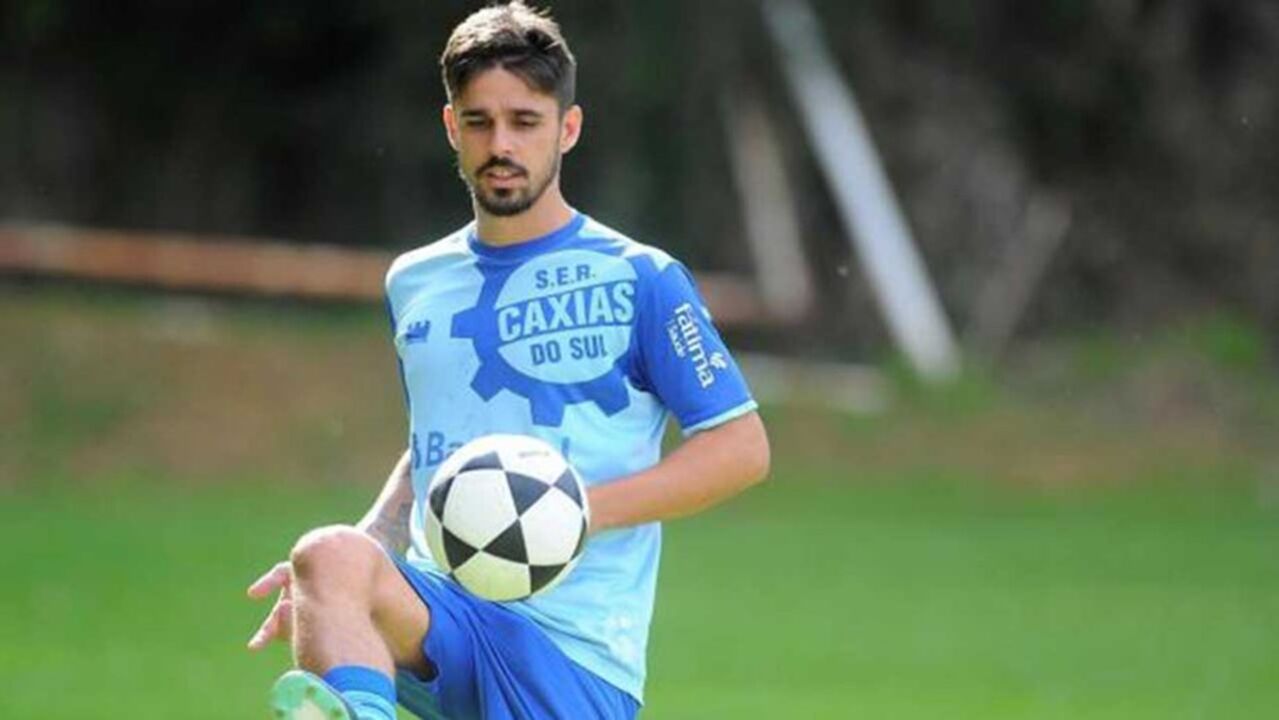 Rafael Gava (ex-Caxias)