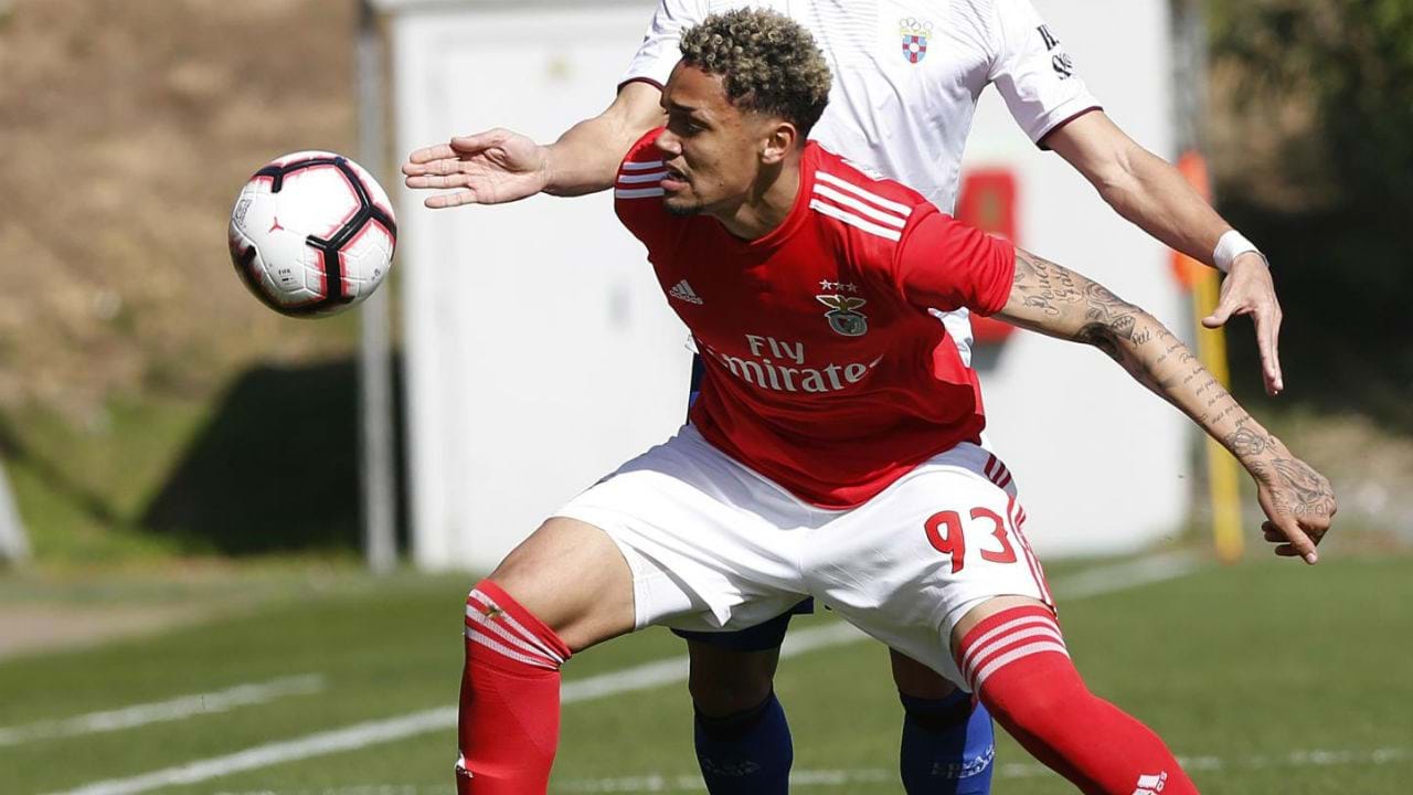 Benfica B Vence Ensaio De Pré-época Com Hat-trick De Pedro Henrique ...