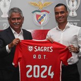 Benfica 'blinda' Raúl de Tomás com cláusula de 100 milhões de euros