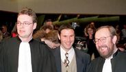 Jean Marc Bosman - Teve problemas fiscais e acabou condenado em 2011 por agredir a namorada, com sentença de um ano de prisão