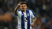 Soares 