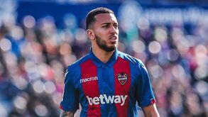 Rúben Vezo é reforço do Levante
