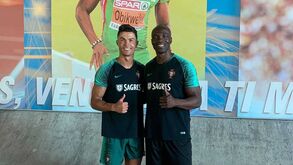 Cristiano Ronaldo treina a velocidade com Obikwelu