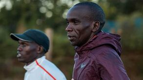 Ineos 1:59 Challenge: Kipchoge já entrou em modo 'papa quilómetros'