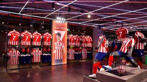 João Félix já tomou loja do Atlético Madrid de assalto