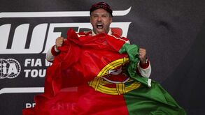 Tiago Monteiro após vitória em Vila Real no WTCR: «Terei de voltar a Fátima a pé»