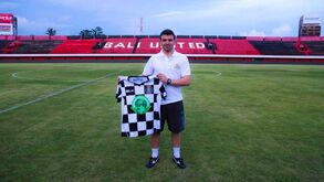 Fabiano Flora assina contrato para liderar Seleção de Timor-Leste