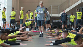 Idas à praia, refeições em família e muito mais: Diego revela o que Jorge Jesus mudou no Flamengo
