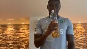 Bruno Fernandes volta a 'aterrorizar' estreantes do Sporting: «Não me agradeces? Eu é que dei o teu nome!»