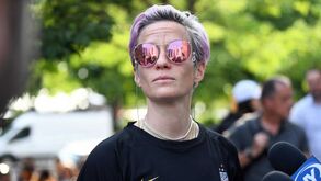 Megan Rapinoe diz que seleção campeã mundial de futebol feminino não irá à Casa Branca