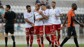 Sp. Braga bate Portimonense com livre de João Novais