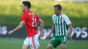 Espanhóis 'chamam' Coentrão para um onze de borlas com outro português também em destaque