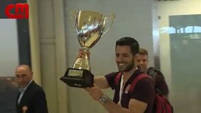 Euforia na chegada dos campeões mundiais de hóquei em patins a Lisboa