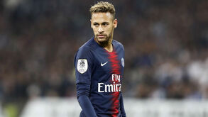Farto e furioso: presidente do PSG ameaçou deixar Neymar a treinar sozinho e sem jogar até 2022