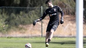 Tiago Pereira é reforço para a baliza da Académica