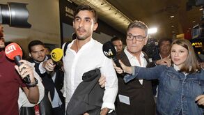 Transferência de Perin em risco