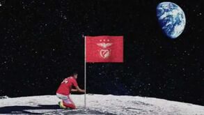 Benfica 'enviou' André Almeida à Lua e até deixou marca