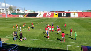 Olhanense: Joshua Silva e Patrick Igwe contratados