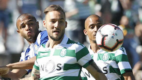 Gudelj já está em Sevilha