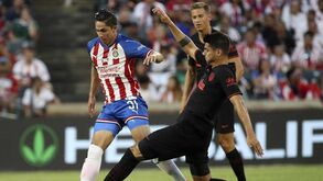 Atlético Madrid vence Chivas nos penáltis com João Félix de fora