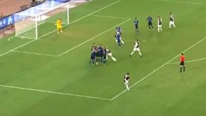 Ronaldo volta a fazer das suas: o livre direto que fez o empate no Juventus-Inter