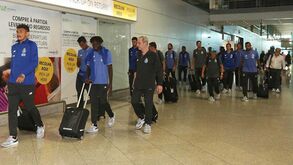 FC Porto aterrou no Aeroporto Francisco Sá Carneiro sem Sérgio Conceição