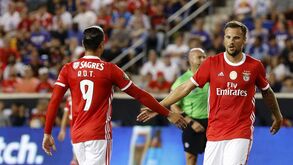 Análise ao Benfica-Fiorentina: só faltam pernas para levantar voo