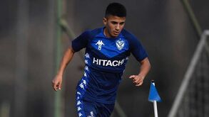 Heinze não quer perder Thiago Almada