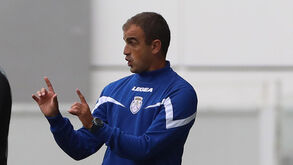 Guerra dos extremos alegra o ataque