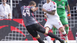 A crónica do Milan-Benfica, 0-1: Bagagem volta cheia de confiança