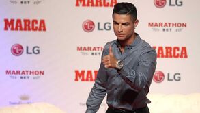 Ronaldo entre United ou Real: «Sinto mais saudades de Madrid...»