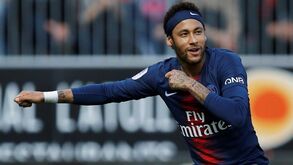 Paris SG baixa exigências por Neymar