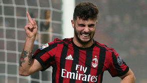 Cutrone confirmado no Wolverhampton