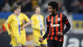 Scolari garante Luiz Adriano