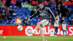 Bale corre contra o tempo: mercado chinês fecha esta tarde